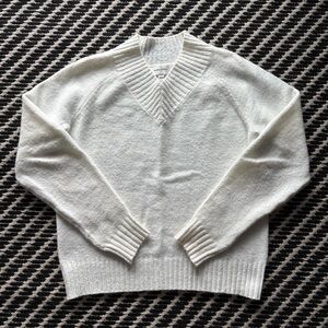 Banana Republic Soft White Knit Sweater